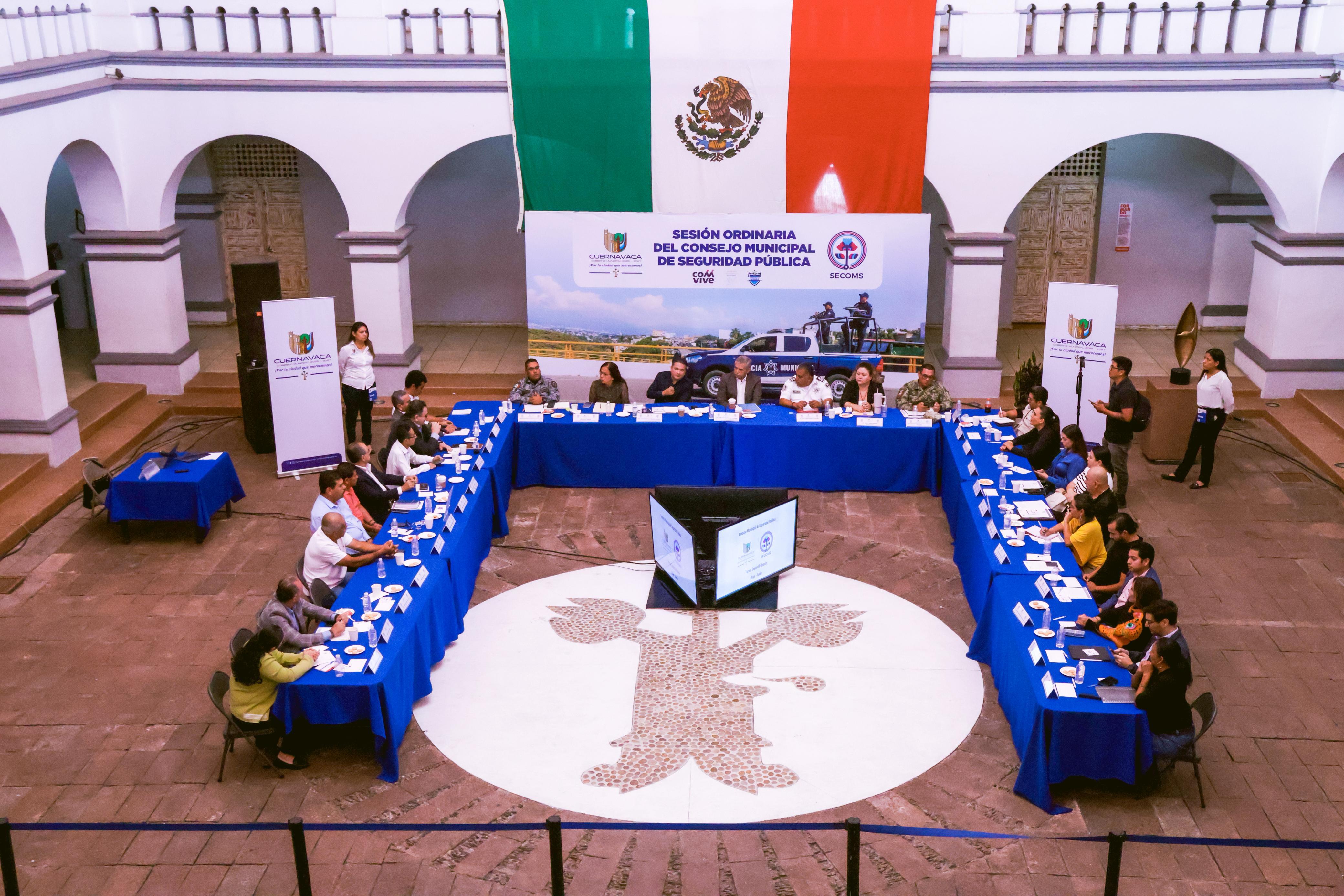 CUERNAVACA IMPLEMENTARÁ TECNOLOGÍA DE VIGILANCIA Y ARCOS DE REVISIÓN VEHICULAR