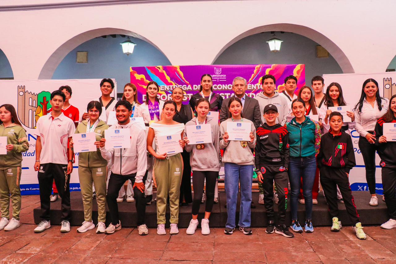 RECONOCE CUERNAVACA A 52 DEPORTISTAS DESTACADOS QUE REPRESENTAN A LA CIUDAD Y A MORELOS