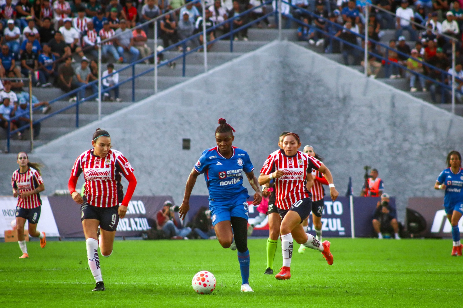 BUSCA CRUZ AZUL FEMENIL SU PRIMER TRIUNFO EN CUERNAVACA ANTE PACHUCA
