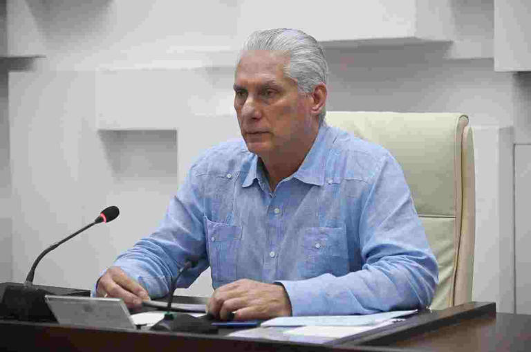 DÍAZ-CANEL DESCARTA DIMITIR Y CUBA ENDURECE SU DEFENSA DE SOBERANÍA ANTE EEUU