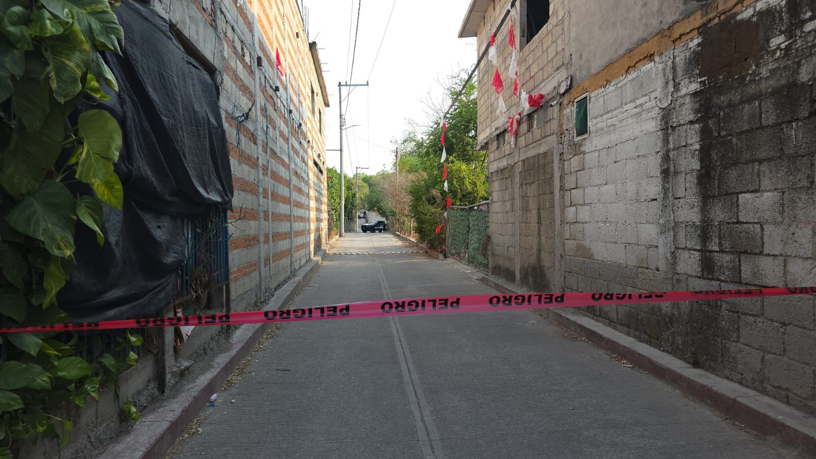 UN MUERTO Y UN HERIDO TRAS ATAQUE ARMADO EN MIACATLÁN, MORELOS