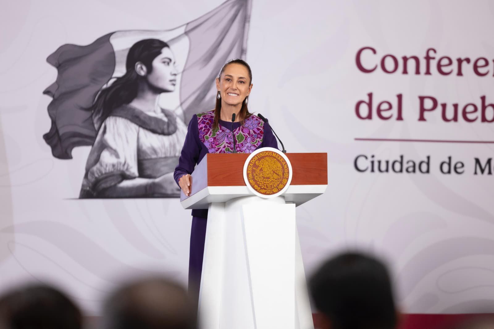 INFLACIÓN SE MANTIENE CONTENIDA; GOBIERNO BUSCA EVITAR ALZAS EN GASOLINA Y CANASTA BÁSICA