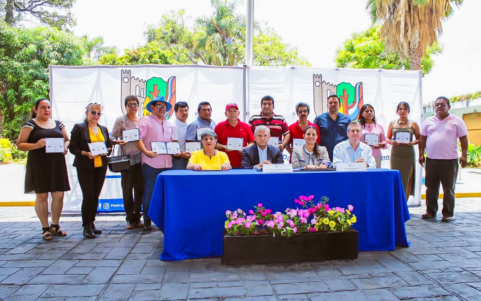 RECONOCE CUERNAVACA A LIDERAZGOS DE MERCADOS Y REFUERZA SU PAPEL COMO PILAR ECONÓMICO Y SOCIAL