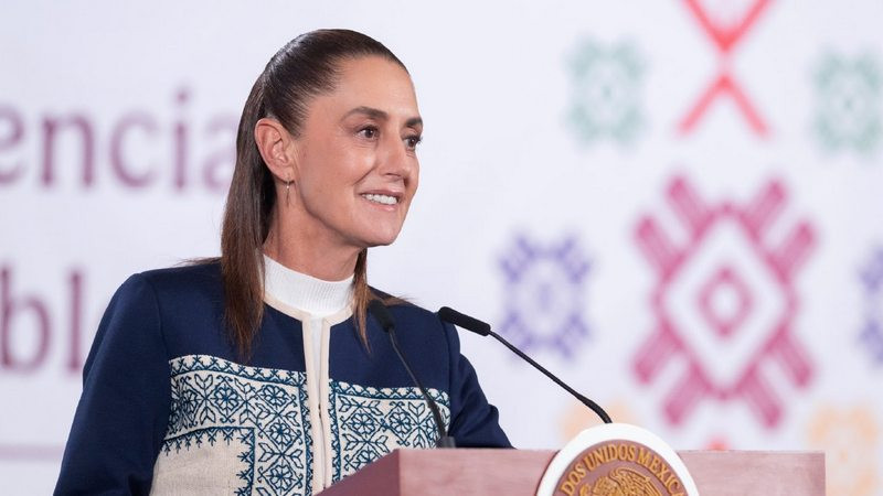Sheinbaum alcanza 72% de aprobación en mayo, según encuesta