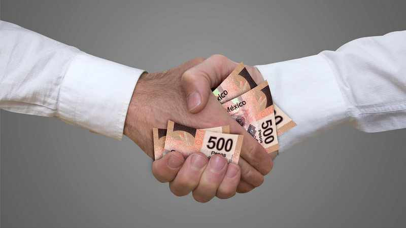 Pierden mexicanos más de 17 mil millones por corrupción, revela Inegi